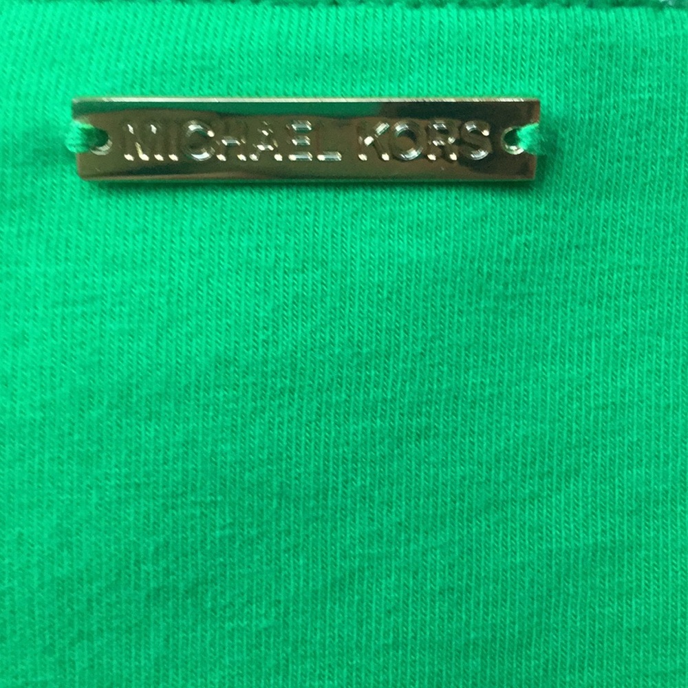 Dress - Picture 3 of 5